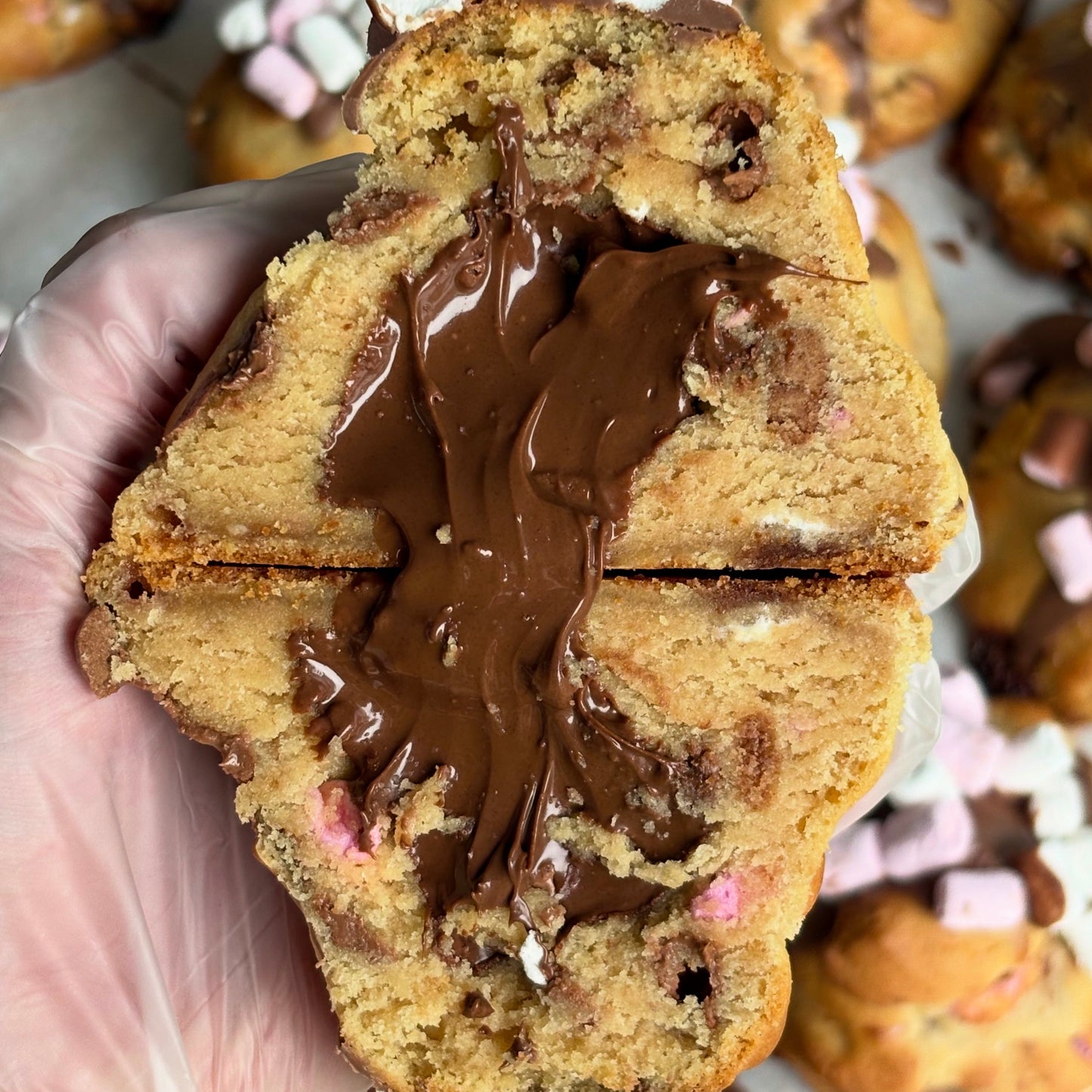 NUTELLA S'MORES STUFFED COOKIE