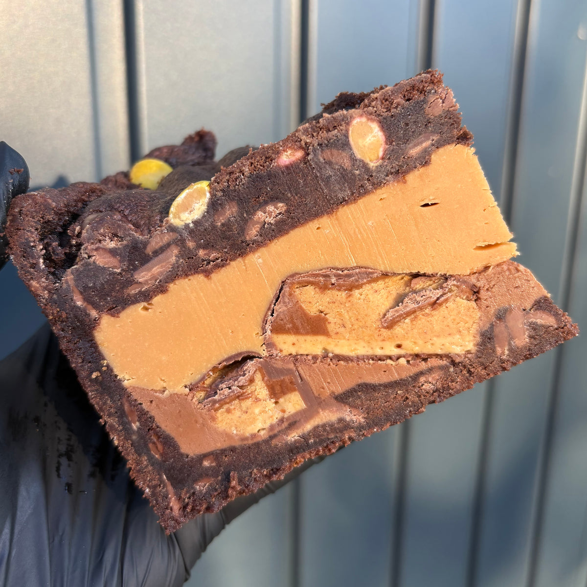 REESES CARAMEL COOKIE PIE