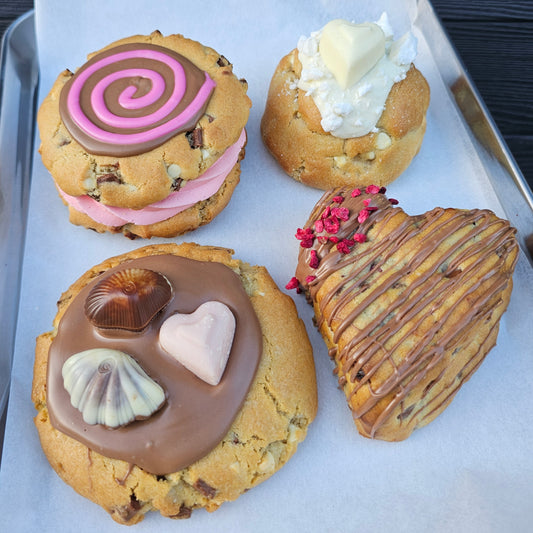 POSTAL MOTHERS DAY TREAT BOX 🌸🍪
