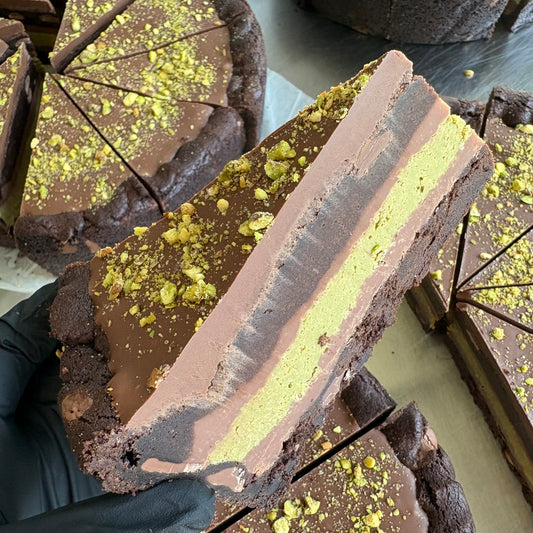 DUBAI CHOCOLATE COOKIE PIE