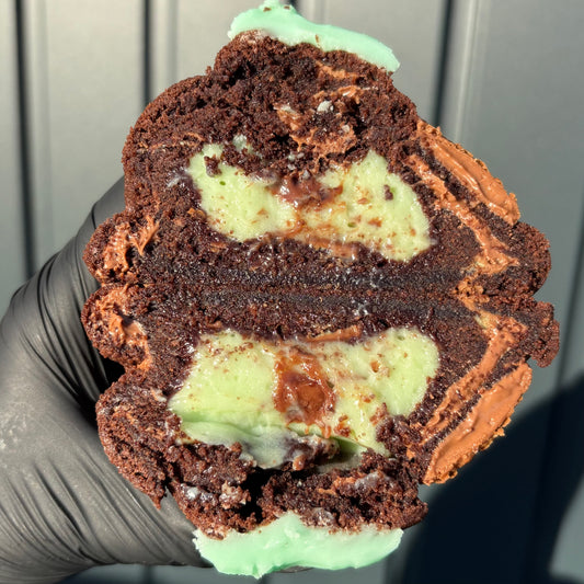 MINT CHOC CHIP STUFFED COOKIE