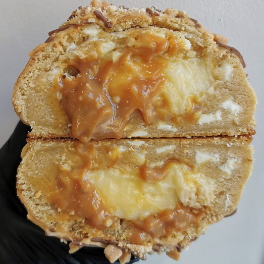 CUSTARD & CARAMEL STUFFED COOKIE