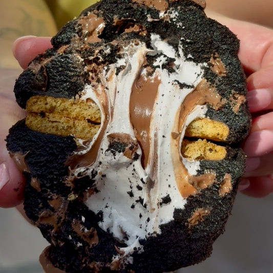 CHOCOLATE S'MORES STUFFED COOKIE