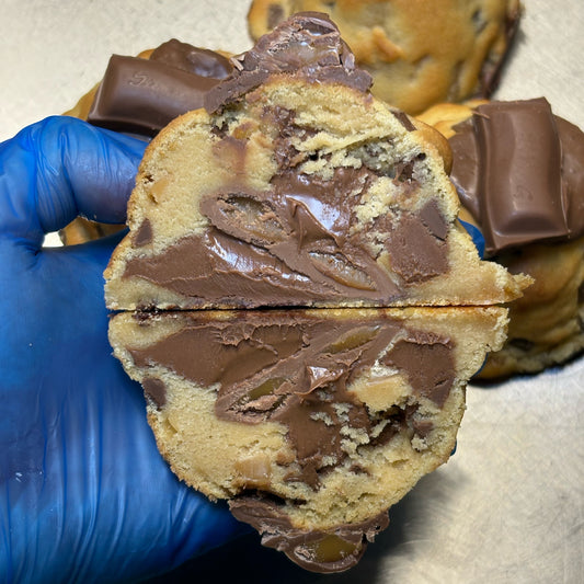 GALAXY CARAMEL STUFFED COOKIE